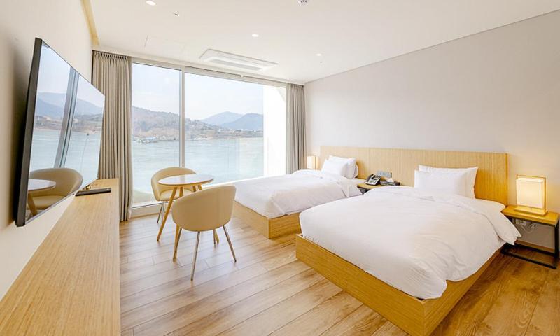 Gapyeong Suiteian Hotel&Resort Buitenkant foto